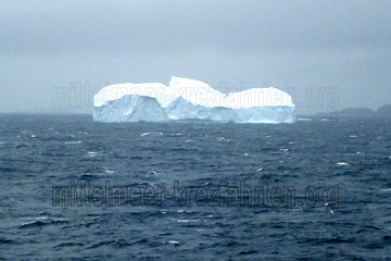 Eisberg bei der Kreuzfahrt mit der Aidaluna.